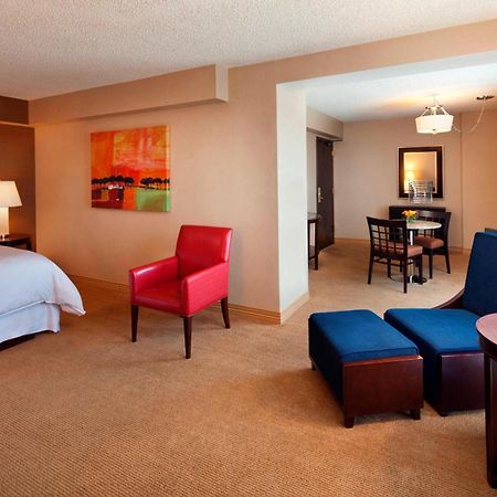 Sheraton Albuquerque Uptown By Marriott Exterior photo