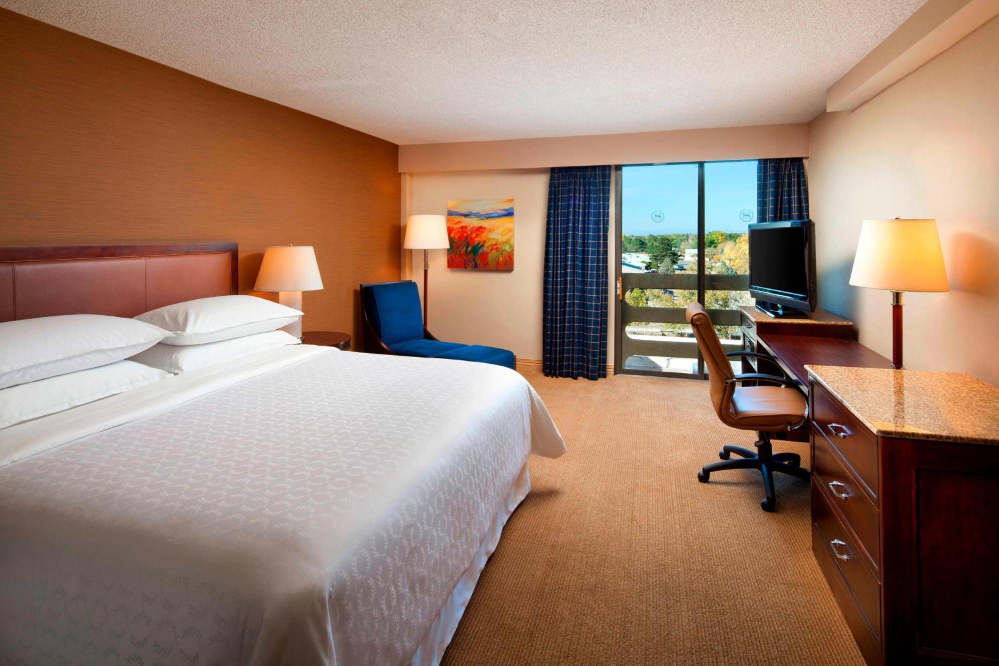 Sheraton Albuquerque Uptown By Marriott Exterior photo